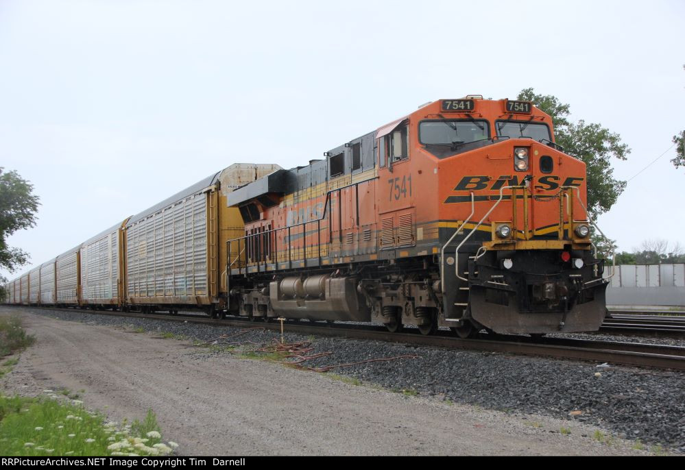 BNSF 7541 works IHB local GP-1